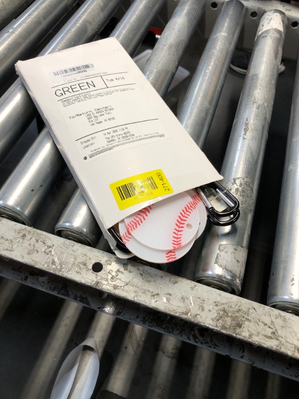 Photo 1 of ***STOCK PHOTO FOR REFERENCE ONLY***
12 Pack Baseball Bag Fence Hooks – Thick Fence Clips with Writable Acrylic Plates – Dugout Organizer for Baseball Gear, Backpacks, Helmets, Bottles, Team Gifts