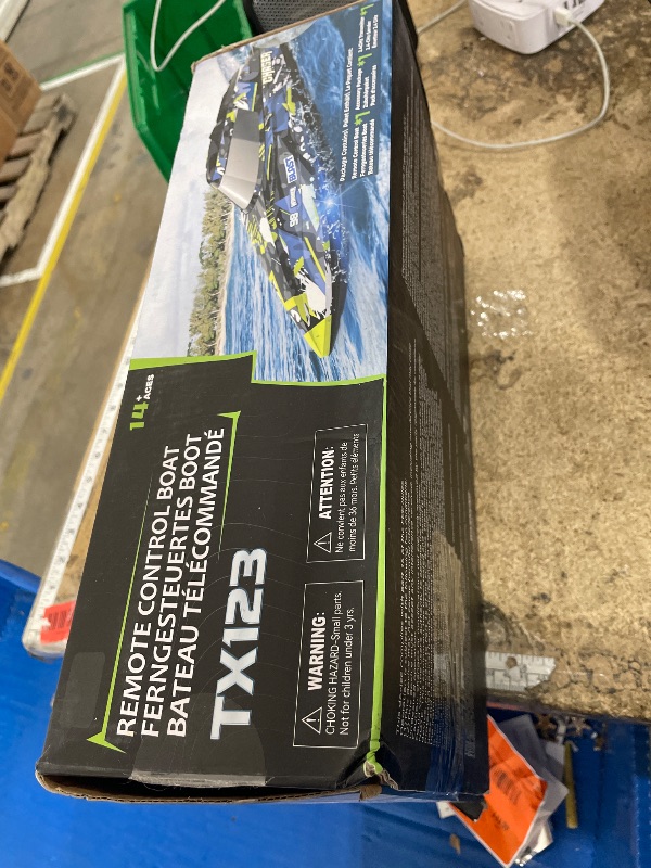 Photo 1 of ***MISSING PARTS***
BEZGAR TX123 Remote Control Boats - Fast Speed RC Boat 32+ KPH with A Portable Suitcase for Lakes & Pools & Salt Water, Summer Toys for Adults and Ideal Gifts for Kids Boys Age 6 7 8-12 Years Old