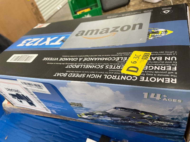 Photo 1 of ***MISSING PARTS***
BEZGAR TX123 Remote Control Boats - Fast Speed RC Boat 32+ KPH with A Portable Suitcase for Lakes & Pools & Salt Water, Summer Toys for Adults and Ideal Gifts for Kids Boys Age 6 7 8-12 Years Old