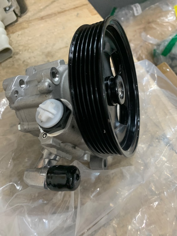 Photo 1 of 0044669101 Power Steering Pump Compatible For Mercedes Benz GL450 GL550 ML350 ML550 2006-2012