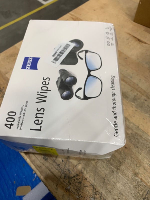 Photo 1 of **FACTORY SEALED** ZEISS Pre-Moistened Alcohol Wipes, Glasses Cleaner, 400 Count