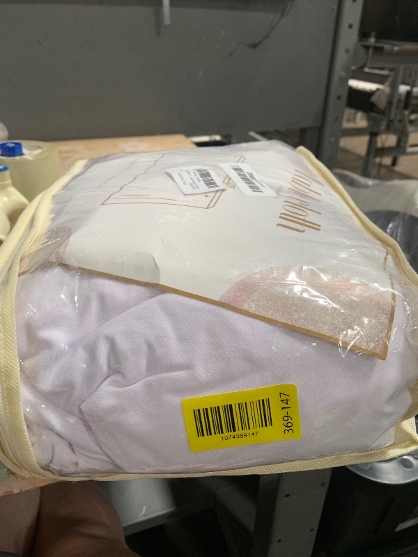 Photo 1 of **NEEDS CLEANING** 2 Pack White Spandex Table Clothes for 6 Foot Rectangle Tables, Wrinkle Free Fitted Table Cover 6ft Stretch Tablecloths Desk Skirt for Parties Weddings Birthday Banquet Baby Shower