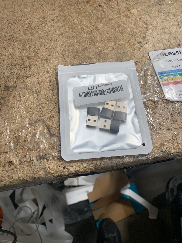 Photo 1 of ????? ???????? USB to USB C Adapter,Type-C Female to A Male Charger Converter for iPhone 17 Charger,iWatch Ultra SE 9 10 11,iPhone 17 Pro Max 16 15 14,Samsung S25,AirPods,iPad,Car,Xbox