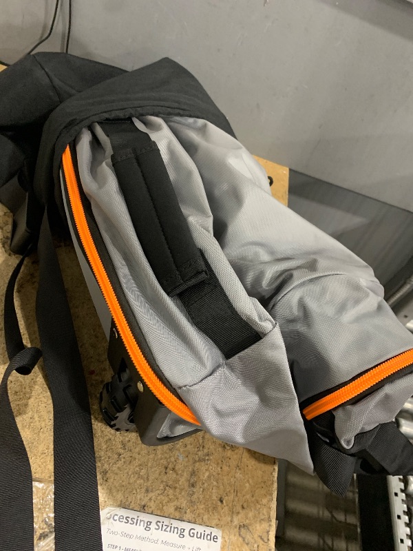 Photo 1 of luggage rolling bag