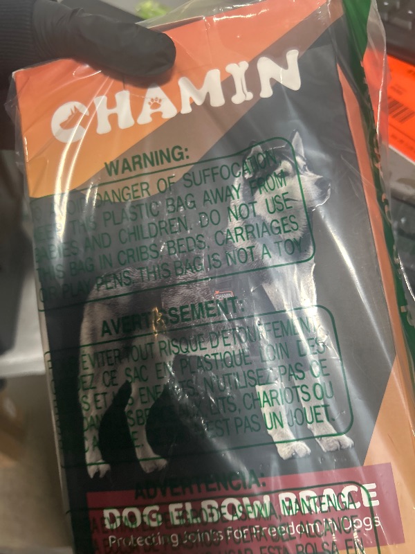 Photo 1 of (large) CHAMIN Dog Elbow Brace for Shoulder and Front Leg, Dog Elbow Protector Pads for Hygroma, Arthritis, Dysplasia, Pressure Sores, Shoulder Dislocation, Elbow Injury and Wound Healing,et(L)