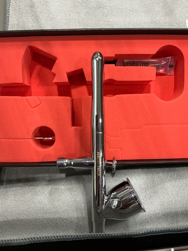 Photo 1 of *STOCK PHOTO FOR REFERENCE* Iwata Custom Micron CM-C Gravity Feed Dual Action Airbrush