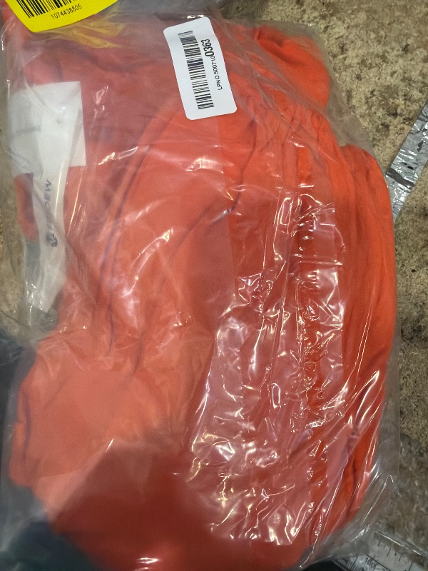 Photo 1 of (medium) Fisoew Womens 2 Piece Outfits Casual Lounge Set Crop Top and Joggers Tracksuits with Pockets