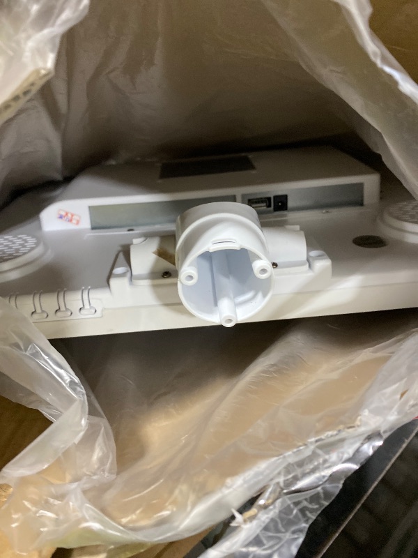 Photo 1 of 15 Inch Scalp Camera with 200X Lens, Professional Scalp Analysis Machine and Skin Analyzer, Large LCD Head Spa Equipment with Storage & Split-Screen, Salon & Home Use (White)