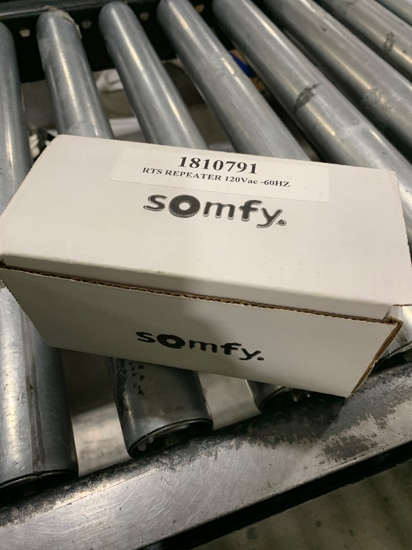 Photo 1 of Somfy RTS Repeater - Extend Signal Range for RTS Blinds & Shades - Compatible with Situo, Telis, Tahoma, myLink - Easy Setup - #1810791