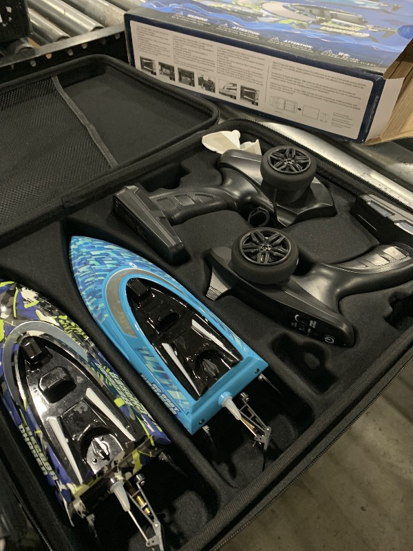 Photo 1 of BEZGAR RC Boat, 2 Packs 12 inch Fast Speed RC Boat 30 KPH with A Portable Suitcase for Lakes & Pools & Salt Water, Summer Toys for Adults and Ideal Gifts for Kids Boys Age 6 7 8-12 Years Old - TX2P1