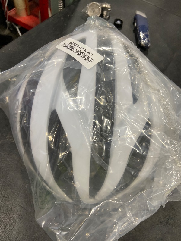 Photo 1 of Giro Cielo MIPS Cycling Helmet - Matte White - Medium