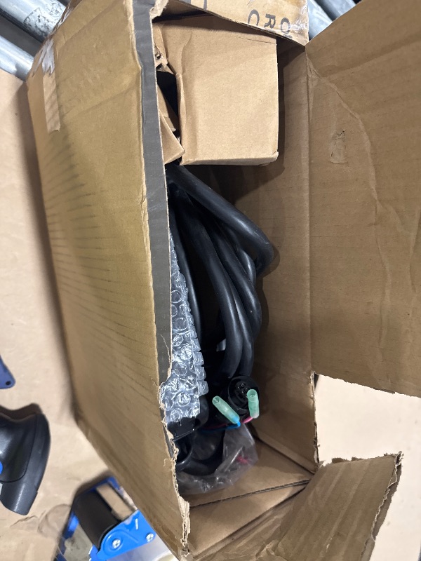 Photo 1 of Marine side mounted control box 67200-99E71/67200-99E56, suitable for Suzuki outboard engine press to open 16.5FT 8 PIN harness