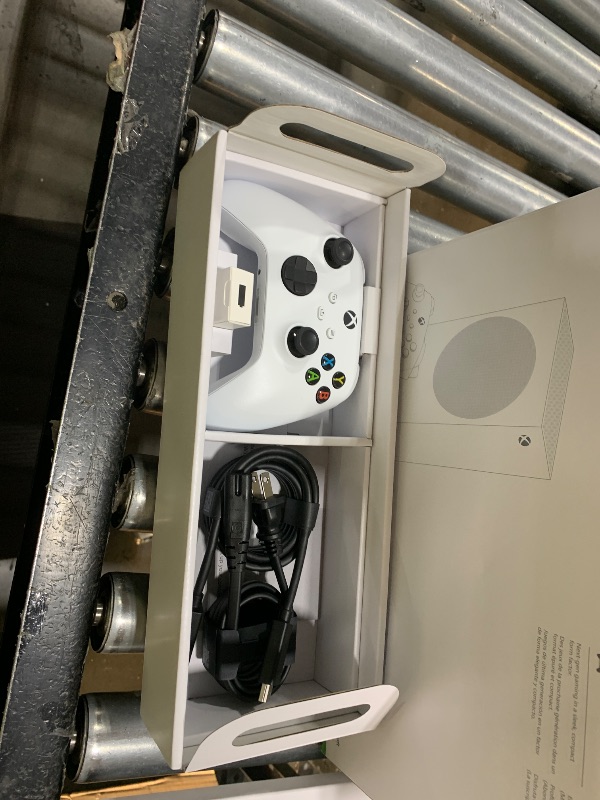 Photo 1 of Xbox Series S - All Digital Gaming Console - 512GB SSD - Includes Wireless Controller - 120FPS (Renewed Premium)