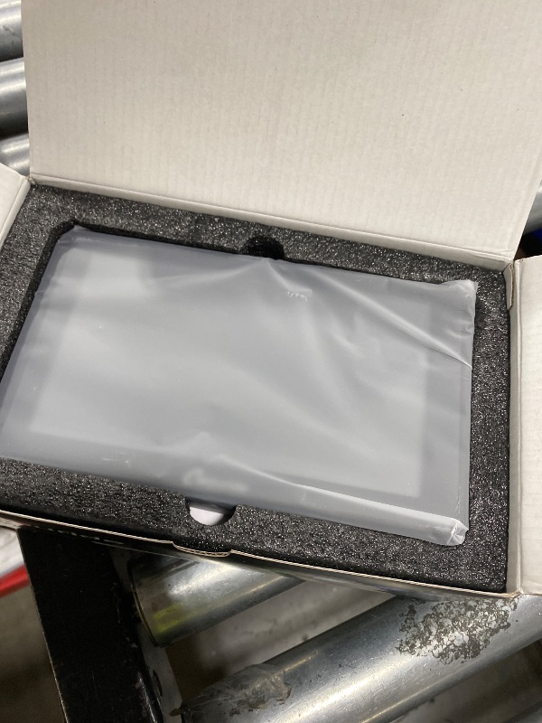 Photo 1 of Carpuride W701 Pro with Wireless Bluetooth Transmission Portable Carplay & Android Auto Car Stereo, 7 inch 1080P Touch Screen, Mirror Link/GPS/Siri/FM, with 3 Bracket
