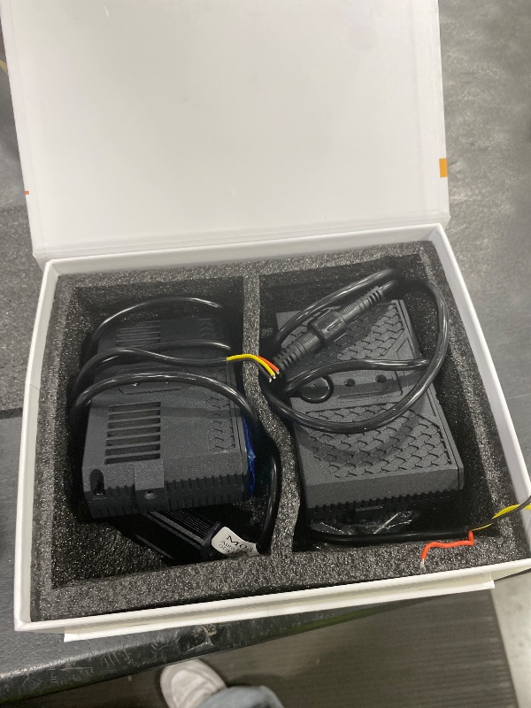 Photo 1 of QCDBEAM Three LED Grille Running Lights Projector Fog Lights with High and Low Beams, IP68 Waterproof, Suitable for Cars, Trucks, Off-Road SUVs, Pickups, Motorcycles
