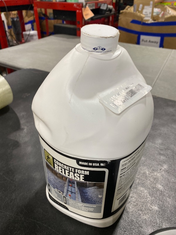 Photo 1 of Akona Concrete Form Release Agent, 1 Gallon
