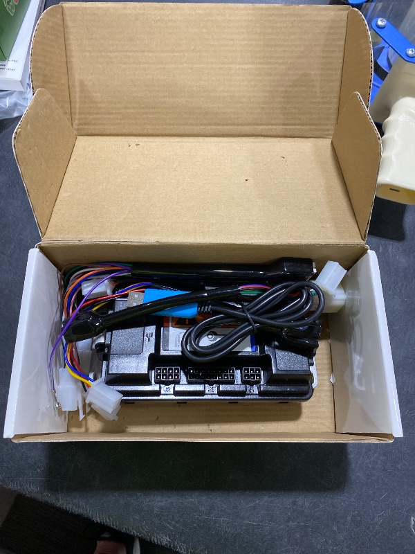 Photo 1 of Dilomber Universal 48V-72V E-Bike Programmable Controller Fit for Electric Dirt Bike Scooter Motorcycle Motor Control Box 170A Programmable Sine Wave Control Module for VOTOL EM50-4, 72300