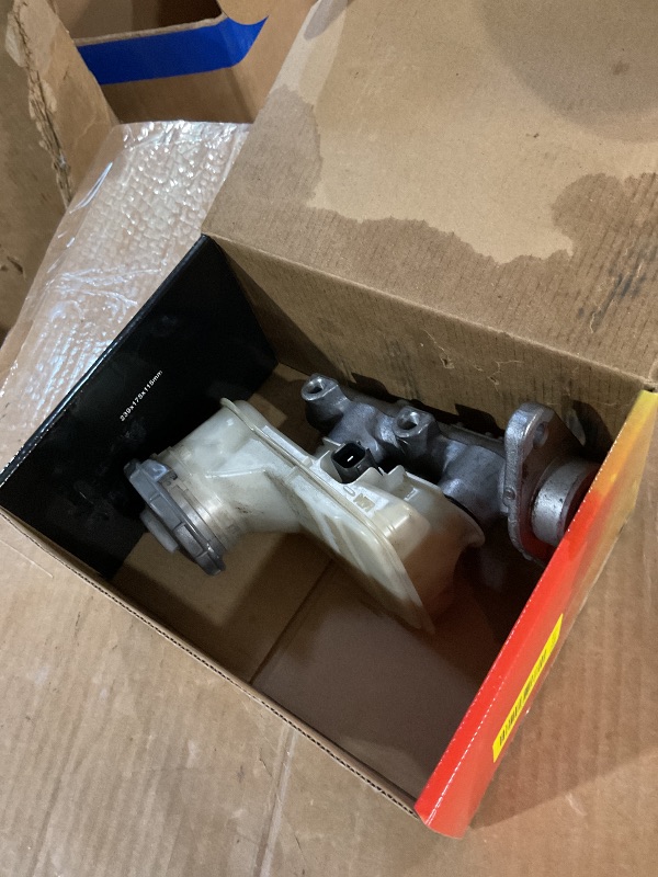 View 2 of * heavily used*
A-Premium Brake Master Cylinder with Reservoir and Cap Compatible with Honda Vehicles - Civic 2001 2002 2003 2004 2005 - Replace OE# 46100S5DA01, 46100S5DL01