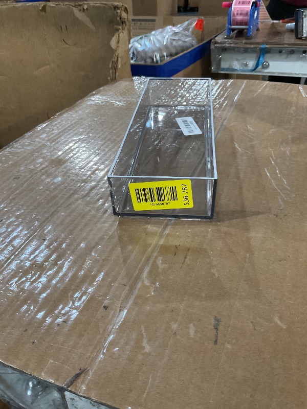 Photo 1 of * has a crack in it *
iDesign Plastic Makeup Drawer Organizer Tray - Vanity Organizer or Desk Drawer Organizer - Clear/Matte White