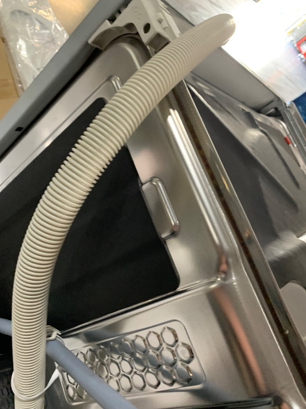 Photo 1 of ***DAMAGED - SEE NOTES/PICTURES***
Miele 24" Stainless Steel Top Control Built In Dishwasher
