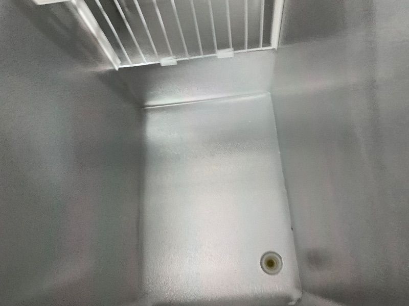 Photo 1 of ***DAMAGED - SEE NOTES/PICTURES***
Element® 5 Cu. Ft. White Chest Freeze