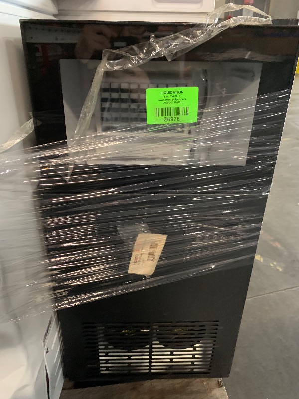 Photo 1 of ***DAMAGED - SEE NOTES/PICTURES***
Commercial Ice Maker 130 lb./24 H Freestanding Ice Maker Machine with 35 lb. Storage and Essential Accessories, Black