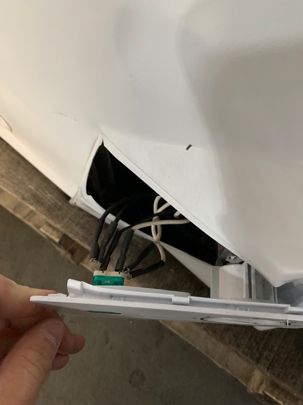 Photo 1 of ***DAMAGED - SEE NOTES/PICTURES***
4.9 cu. ft. Manual Defrost Chest Freezer with LED Light Type in White Garage Ready
