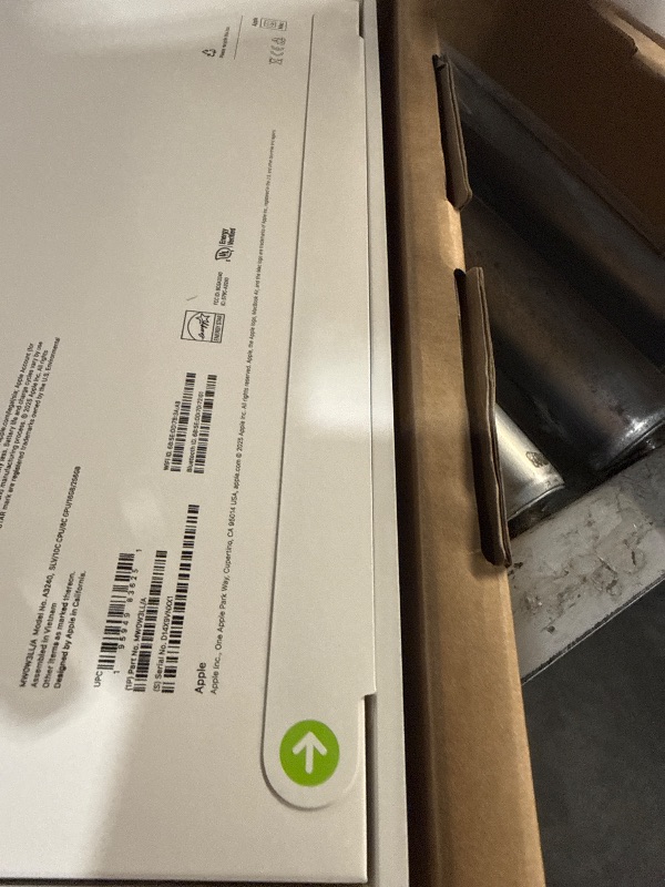 Photo 1 of ***FACTORY SEALED OPENED FOR INSPECTIONS***Apple 2025 MacBook Air 13-inch Laptop with M4 chip: Built for Apple Intelligence, 13.6-inch Liquid Retina Display, 16GB Unified Memory, 256GB SSD Storage, 12MP Center Stage Camera, Touch ID; Silver
