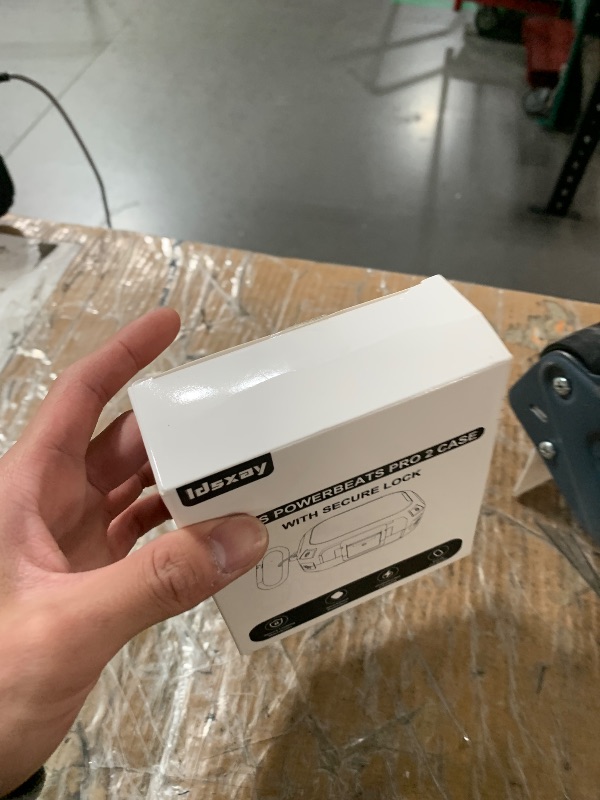 Photo 1 of [Upgrade Secure Lock] for Beats Powerbeats Pro 2 Case Cover, LDSXAY Carbon Fiber Shockproof Protective Cover for Powerbeats Pro 2 2025 with Cleaner Kit & Carabiner (Purple)