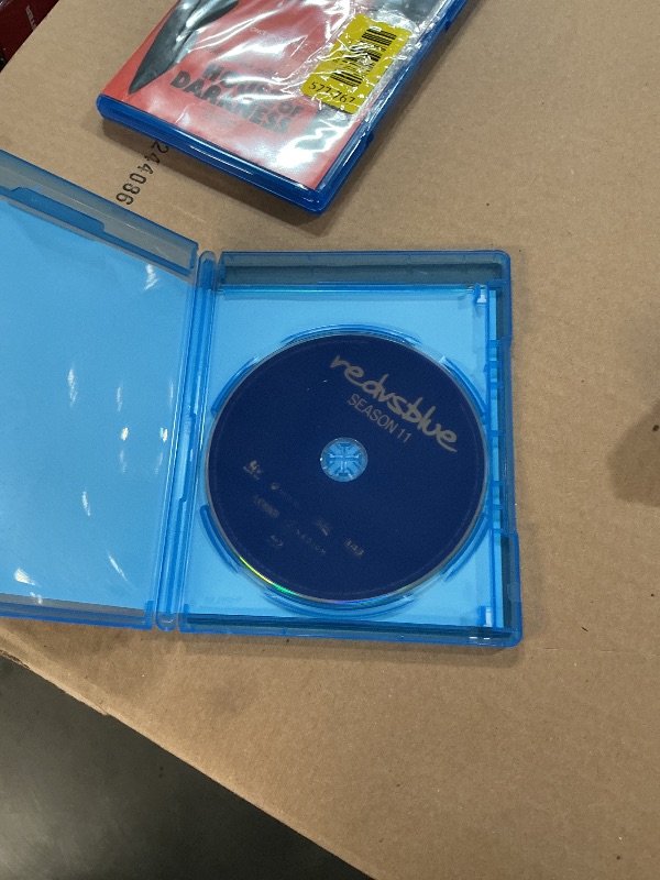 Photo 1 of ***ITEM IS IN THE WRONG CASE***
Red vs Blue Season 11