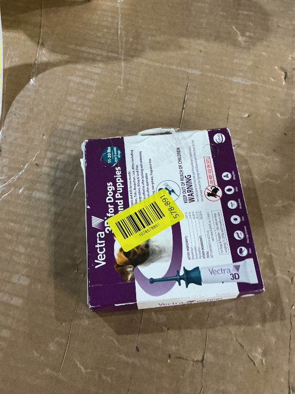Photo 1 of ***MISSING ONE PIECE ***Vectra 3D For Dogs Flea, Tick & Mosquito Treatment & Prevention For Extra Large Dogs Over 95 lbs - 3 Month Supply