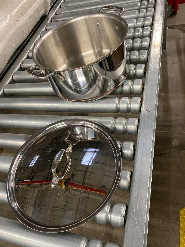 Photo 1 of ***USED*** All-Clad Copper Core 5-Ply Stainless Steel Stockpot 8 Quart Induction Oven Broiler Safe 600F Pots and Pans, Cookware Silver ***SOME SCUFFDS/SCRATCHES, CLEANING NEEDED-SELLING AS IS***