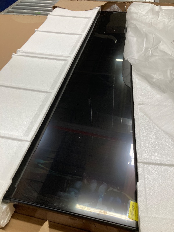 Photo 1 of *NO RETURNS/NO REFUNDS* *Screen cracked* Samsung 55-Inch Class QLED Q7F Series Samsung Vision AI Smart TV (2025 Model, 55Q7F) Quantum HDR, Object Tracking Sound Lite, Q4 AI Gen1 Processor, 4K upscaling, Gaming Hub, Alexa Built-in