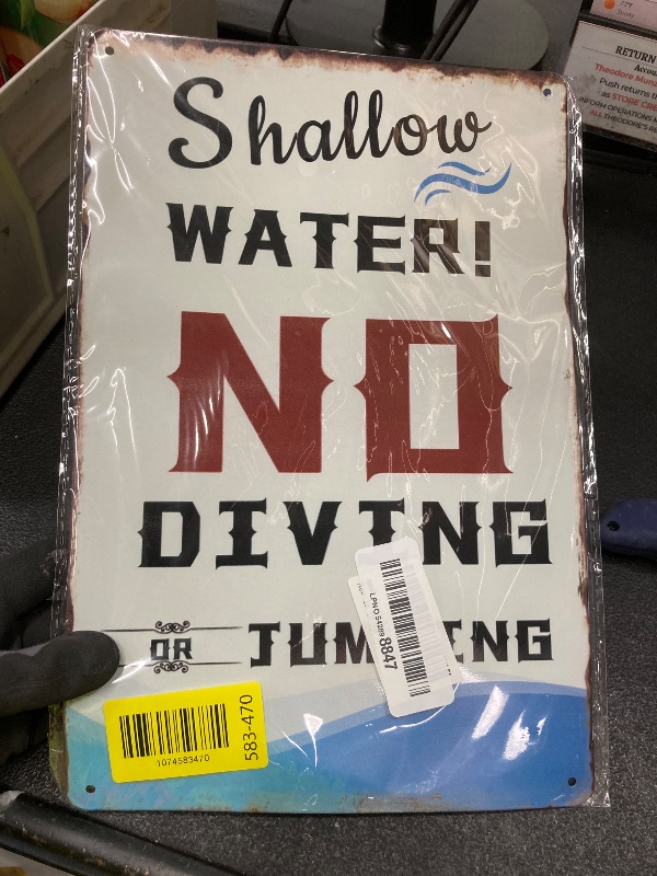 Photo 1 of *Bent* Ainbash Pool Decor Metal Tin Sign Pool Warning Metal Sign Vintage Pool Decor Shallow Water No Diving Or Jumping Tin Signs no diving pool sign pool tin signs Stickers Poster Bar Decor 8x12 Inch