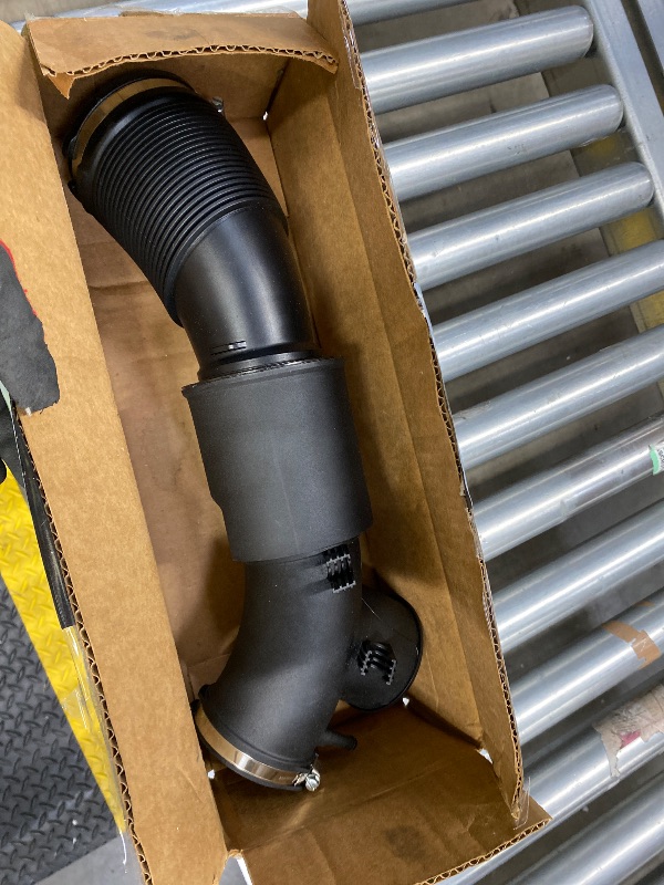 Photo 1 of 06E129615M For Audi A6 A7 Quattro 3.0L V6 GAS 2012-2018 Engine Air Intake Pipe Hose 06E129615H