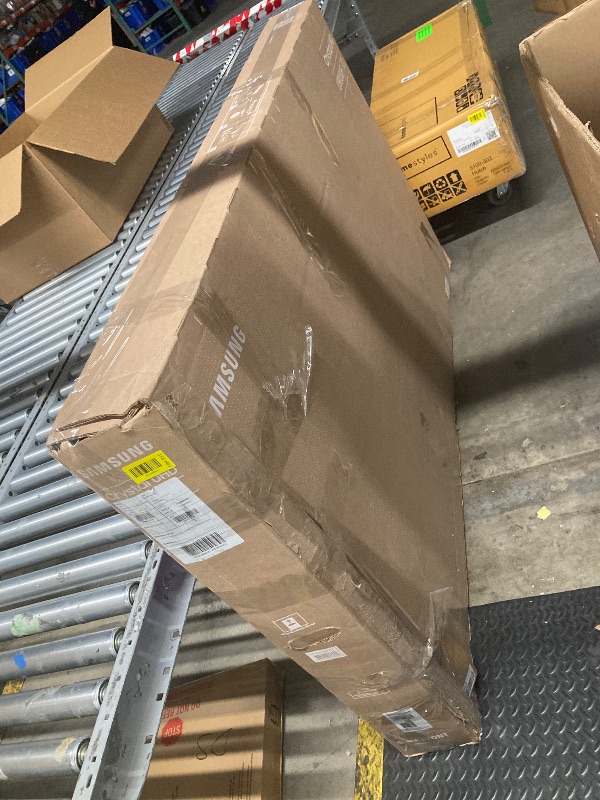 Photo 1 of **No returns or refunds accepted.**Samsung 70-Inch Class Crystal UHD U8000F 4K Smart TV (2025 Model) Endless Free Content, Crystal Processor 4K, MetalStream Design, Knox Security, Alexa Built-in