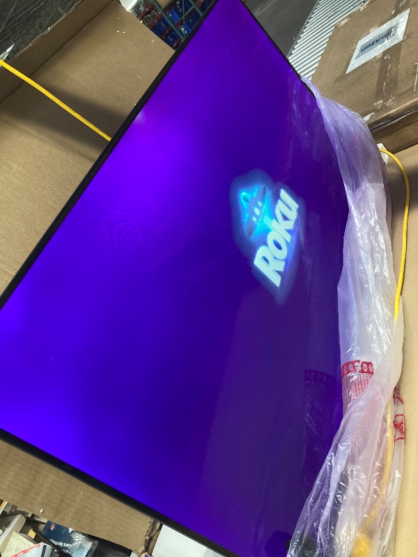 Photo 1 of ***NO RETURNS/NO REFUNDS***MISSING LEGS & REMOTE***
Roku Smart TV 2026 – 50-Inch Select Series, 4K QLED TV – Roku TV with Voice Remote – Flat Screen QLED Television with Wi-Fi for Streaming Live Local News, Sports, & Movies – Bluetooth Headphone Mode***NO