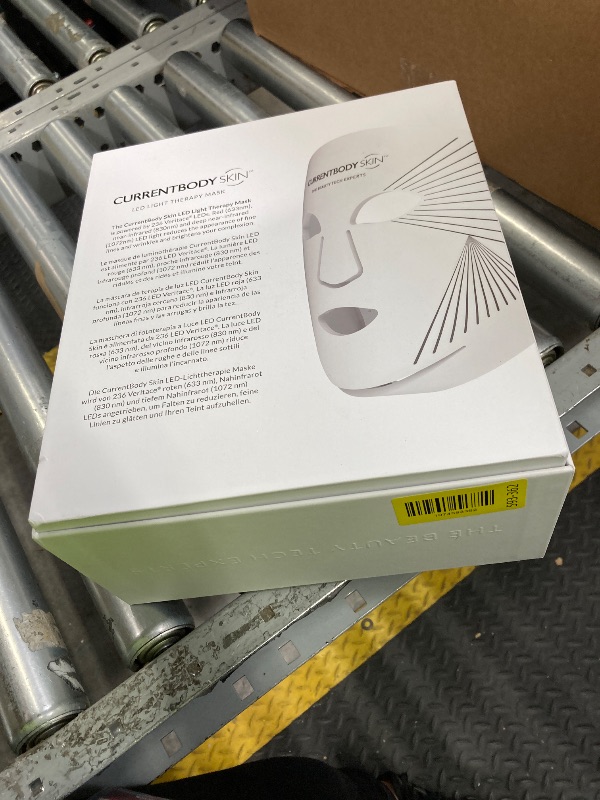 Photo 1 of ***SELLING AS PARTS ONLY-NON-FUNCTIONAL*** CurrentBody Skin LED Light Therapy Mask: Series 2