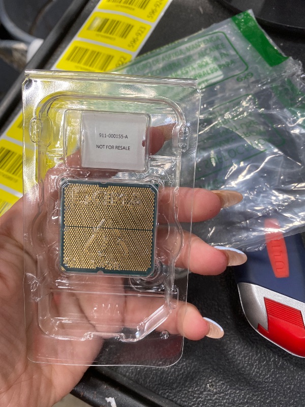 Photo 1 of **Used**AMD Ryzen 5 7600X 6-Core, 12-Thread Unlocked Desktop Processor