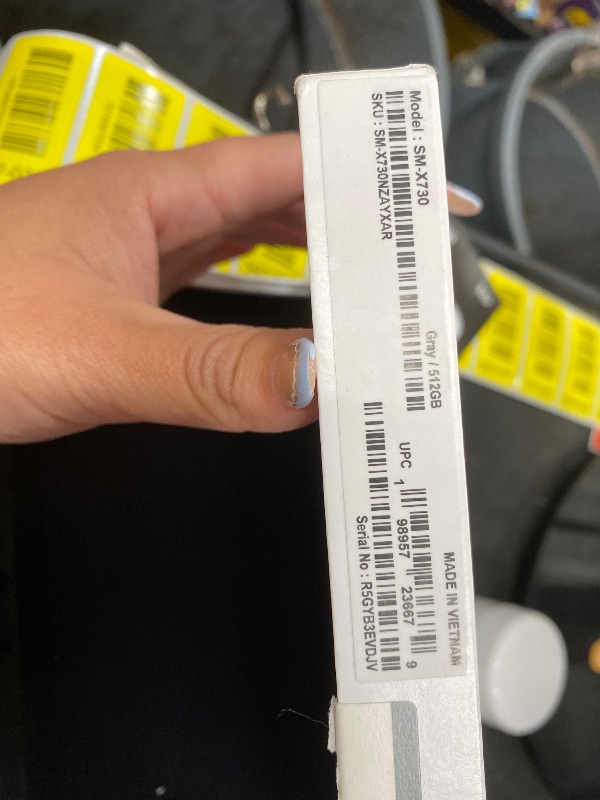 Photo 1 of ***** MISSING THE PENCIL*******Samsung Galaxy Tab S11 512GB WiFi Android Tablet, Dynamic AMOLED 2X Display; 3nm MediaTek Processor, Galaxy AI, IP68, High Performance, Premium 11" AMOLED Screen, Slim, Portable Design, Gray
