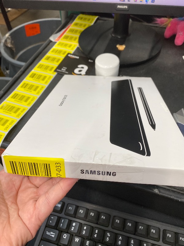 Photo 1 of ***** MISSING THE PENCIL*******Samsung Galaxy Tab S11 512GB WiFi Android Tablet, Dynamic AMOLED 2X Display; 3nm MediaTek Processor, Galaxy AI, IP68, High Performance, Premium 11" AMOLED Screen, Slim, Portable Design, Gray