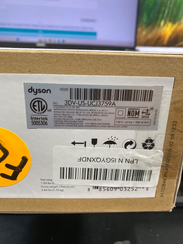 Photo 1 of **** SEALED BY COMPANY*******Dyson Airwrap Origin Multi-Styler, No Heat Damage, 1.2" Barrel, Round Brush, Flyaway Attachment
