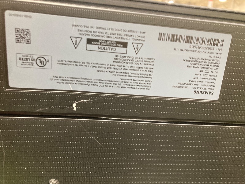 Photo 1 of **Non-returnable **samsung 43-Inch Class The Frame LS03F 4K QLED Smart TV (2025 Model) Slim Fit Wall Mount, Modern Frame Design, NQ4 AI Gen2 Processor, Art Mode, Artful Picture Quality, Samsung Vision AI, Alexa Built-in
