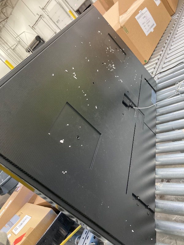 Photo 1 of ***DAMAGED SCREEN -SELLING AS PARTS ONLY*** Samsung 55-Inch Class The Frame LS03F 4K QLED Smart TV (2025 Model) Slim Fit Wall Mount, Modern Frame Design, NQ4 AI Gen2 Processor, Art Mode, Artful Picture Quality, Samsung Vision AI, Alexa Built-in