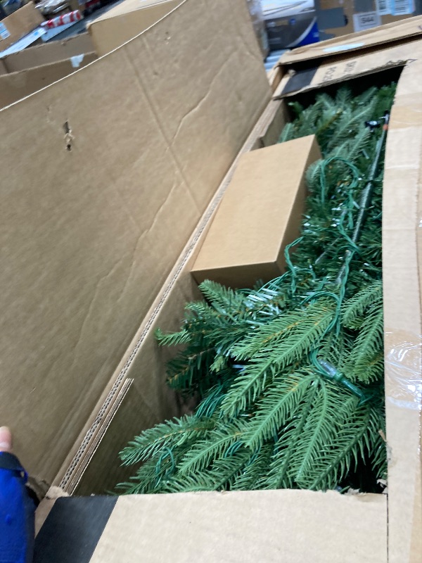 Photo 1 of ****It is used; it is unknown whether any parts are missing, and it is unknown whether it functions 100%.****HOLLO STAR 6 ft Prelit Christmas Tree with 450 LED Lights, App Control, Aspen Artificial Christmas Tree, Multi-Color RGBW Lights, 1632 PE & PVC Br