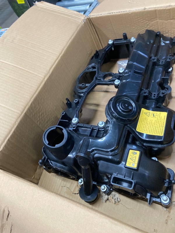 Photo 1 of ***It is used; it is unknown whether any parts are missing, and it is unknown whether it functions 100%.***N20 Engine Valve Cover L4 2.0L with Oil Filler Cap and Gasket and Bolts Compatible with 2012-2018 328i, 228i 320i 428i 528i X1 X3 X4 X5 Z4 (Included