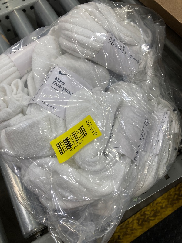 Photo 1 of 10 PACK++++NIKE Unisex Performance Cushion No-Show Training Socks (3 Pairs), White/Black, X-Large
