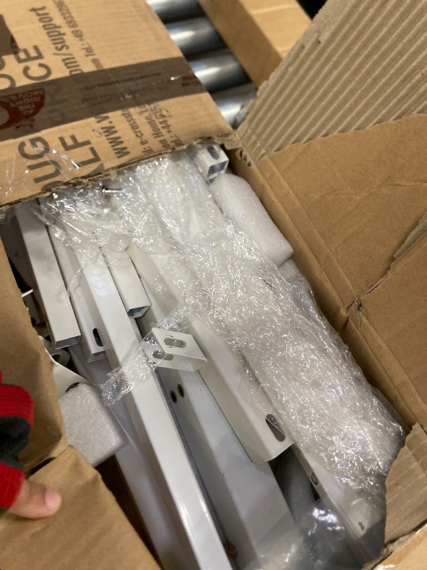 Photo 1 of ***PARTS ONLY****
VEVOR Handrails for Outdoor Steps, 3 Step Stair Hand Rail Kit, Transitional Carbon Steel Railings with Installation Kit, Stair Rails for Seniors, Concrete Steps & Porch & Deck, White Retro Arch