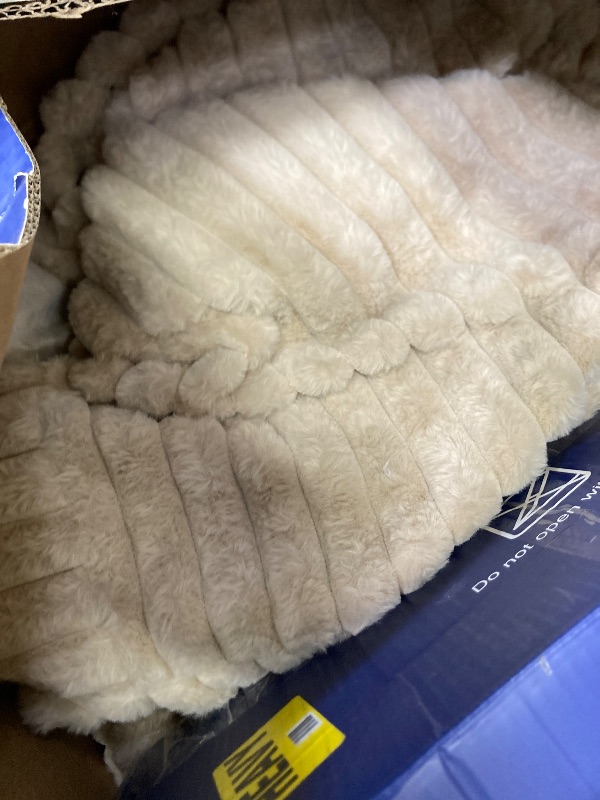Photo 1 of ***MISSING PARTS SELLING AS IS *** Bean Bag Chairs for Adults Giant Bean Bag Chair Memory Foam BeanBag Chair Bean Bag Sofa with Filler Faux Fur Fireside Beanbags Lazy Sofa for Living Room Bedroom Office (Khaki, Large)