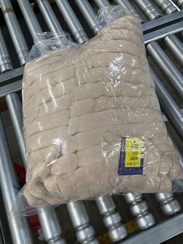 Photo 1 of ***MISSING PARTS SELLING AS IS *** Bean Bag Chairs for Adults Giant Bean Bag Chair Memory Foam BeanBag Chair Bean Bag Sofa with Filler Faux Fur Fireside Beanbags Lazy Sofa for Living Room Bedroom Office (Khaki, Large)